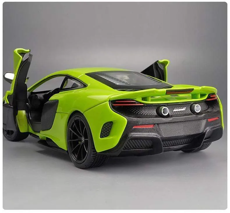 2021 Best-selling 1:24 MCLAREN 675LT Sports Car Alloy Car Model Crafts Decoration Collection Toy Tools Gift