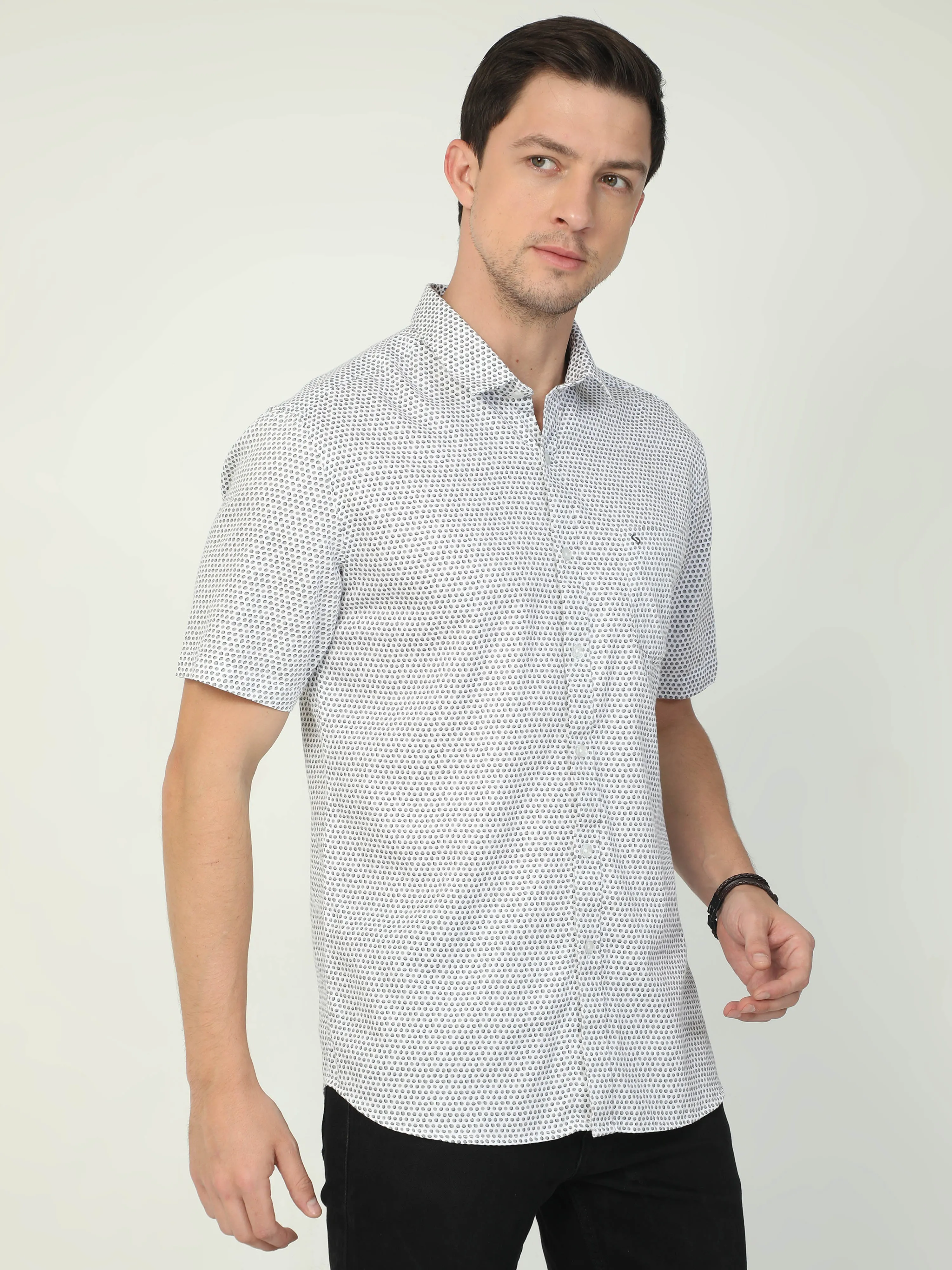 Classic Polo Men's Polo Neck Half Sleeve Slim Fit Cotton Woven Shirt | SO2-45 A-HS-PRT-SF