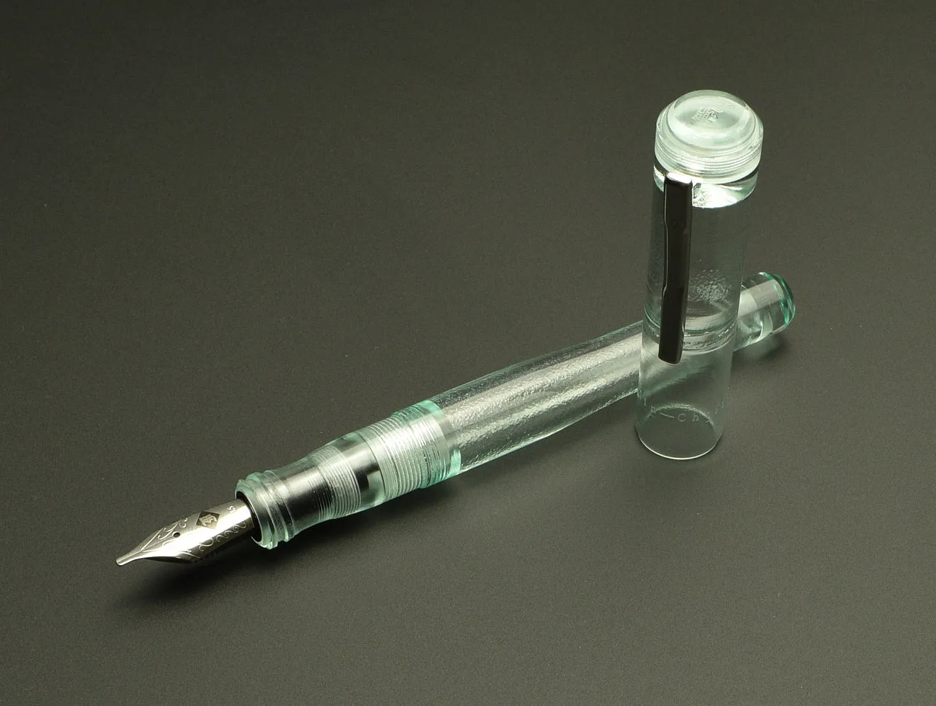 Model 02 Intrinsic Fountain Pen - Antique Glass SE