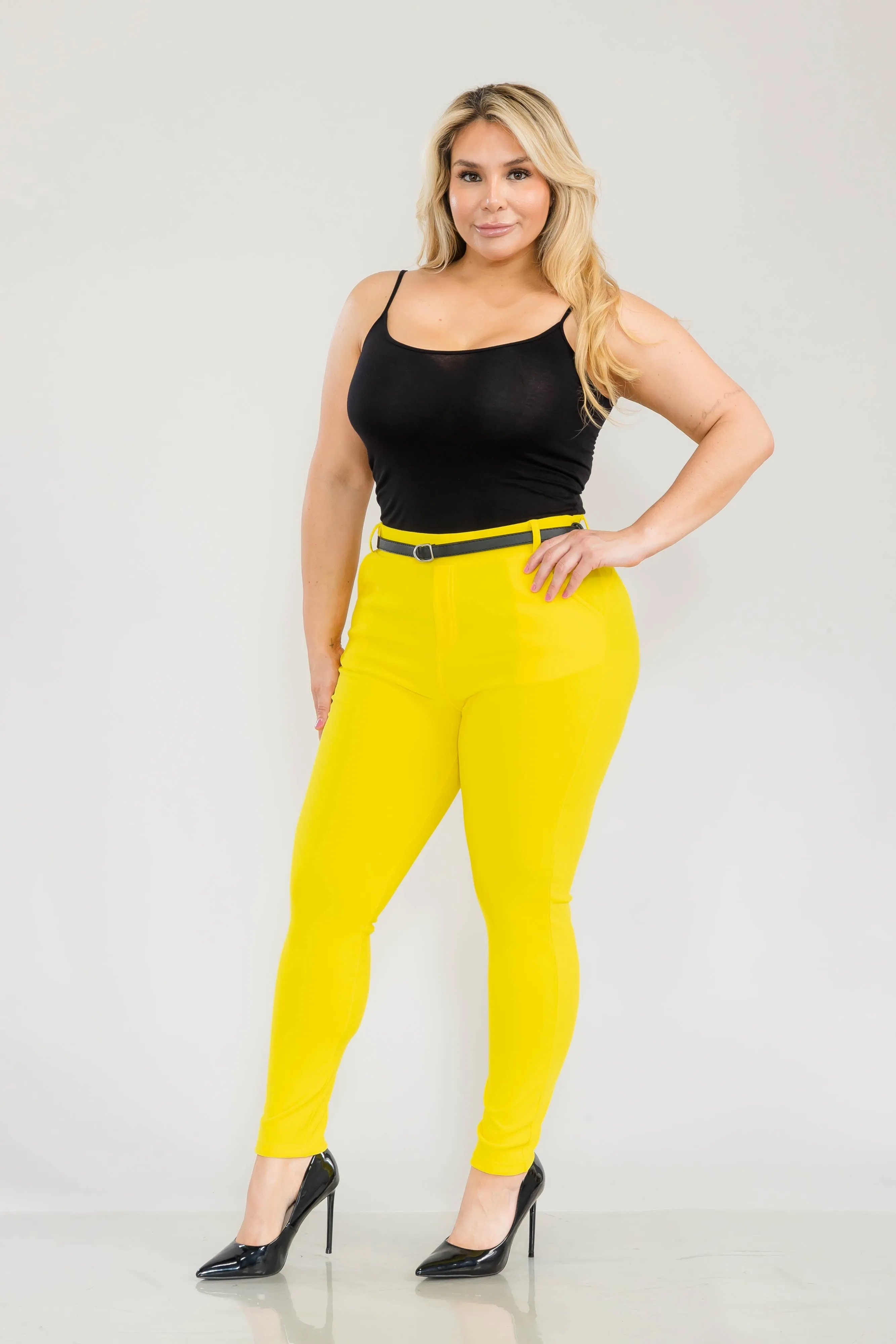 Plus Size Sculpting Treggings With Faux Leather Belt - Yellow